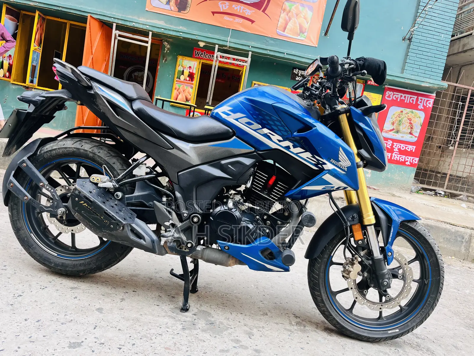 Honda Hornet 2024 Blue