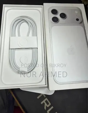 iPhone 17pro Max Original Box Er Cable