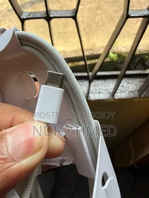 iPhone 17pro Max Original Box Er Cable