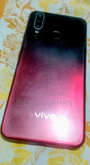 Vivo Y15 64 GB Red