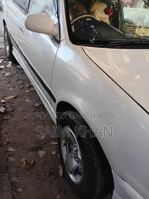 Toyota Corolla Automatic 1997 Pearl