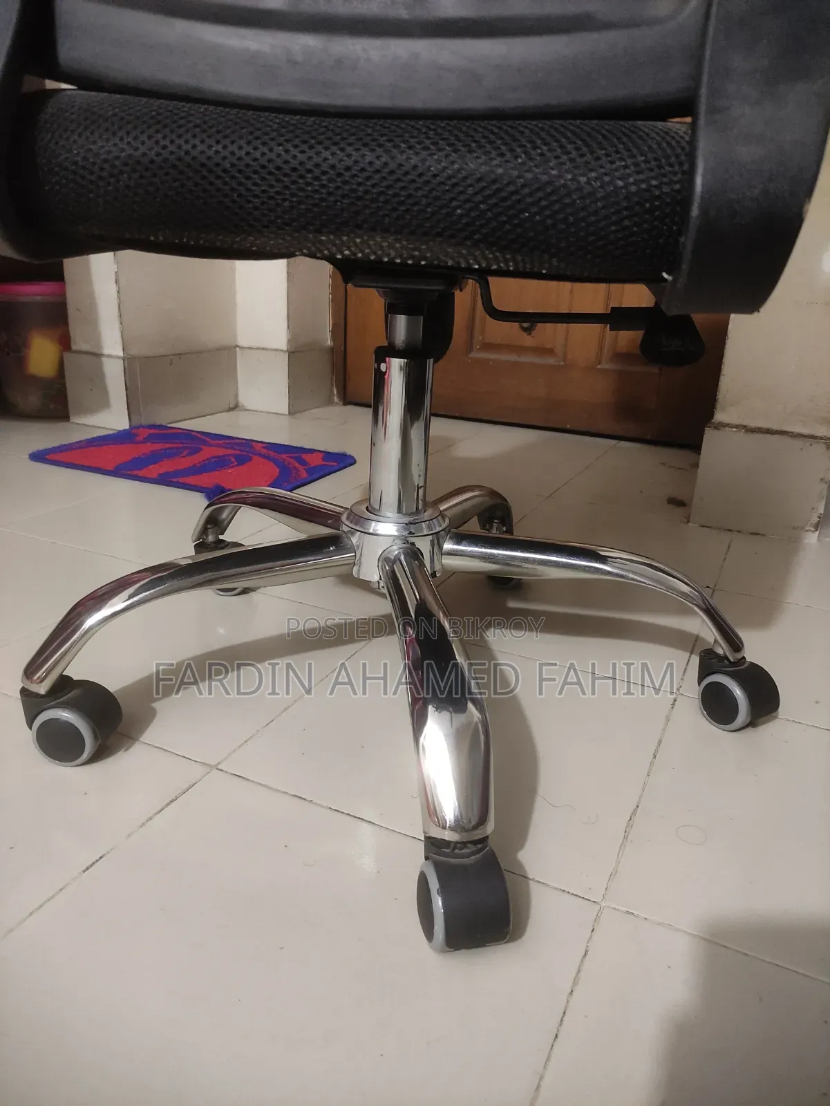 Strong Built Office Mesh Chair