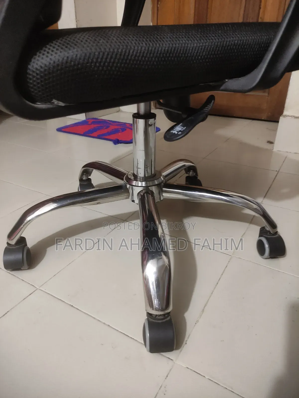 Strong Built Office Mesh Chair