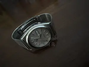 Seiko 5 Automatic (7s26-8760) Crystal Dial With Mesh Chain Strap