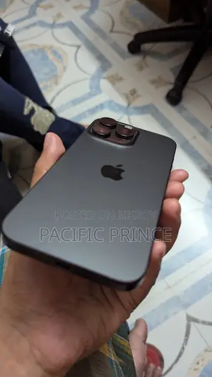 Apple iPhone 16 Pro Max 512 GB Black