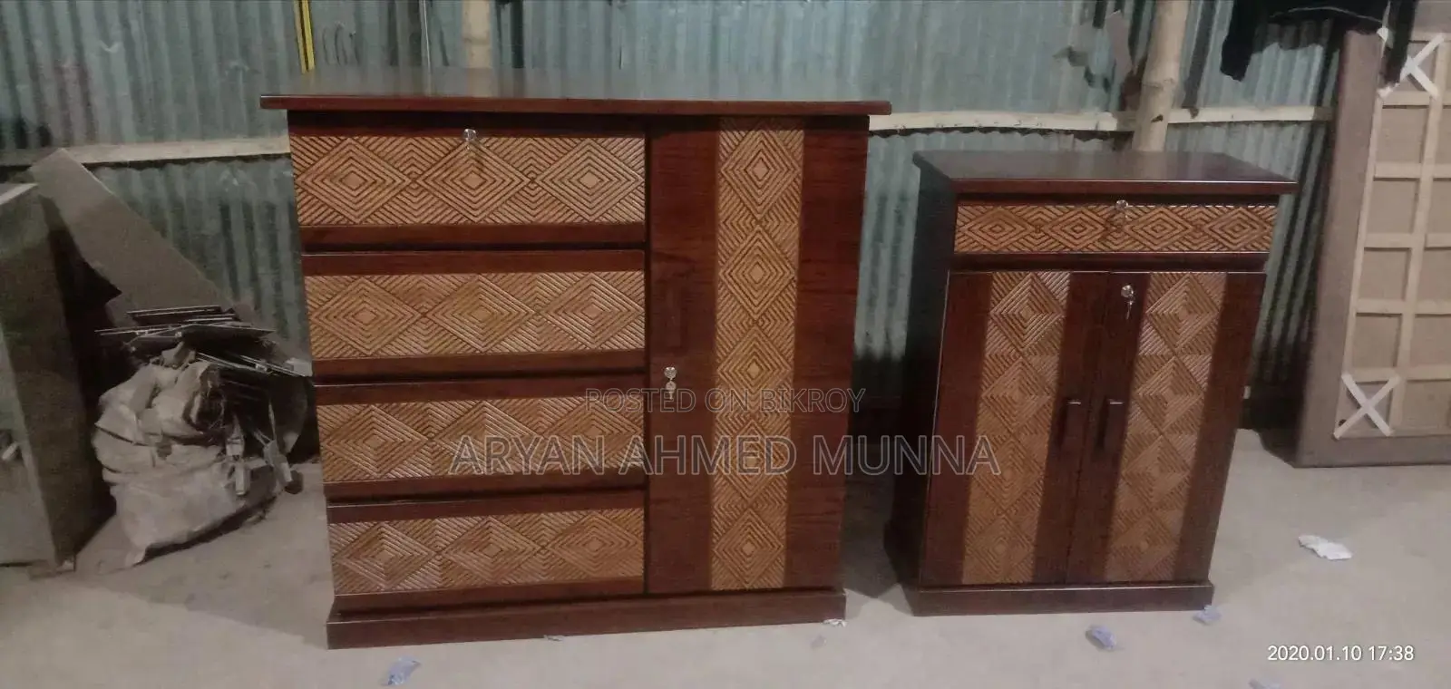 Az Furniture