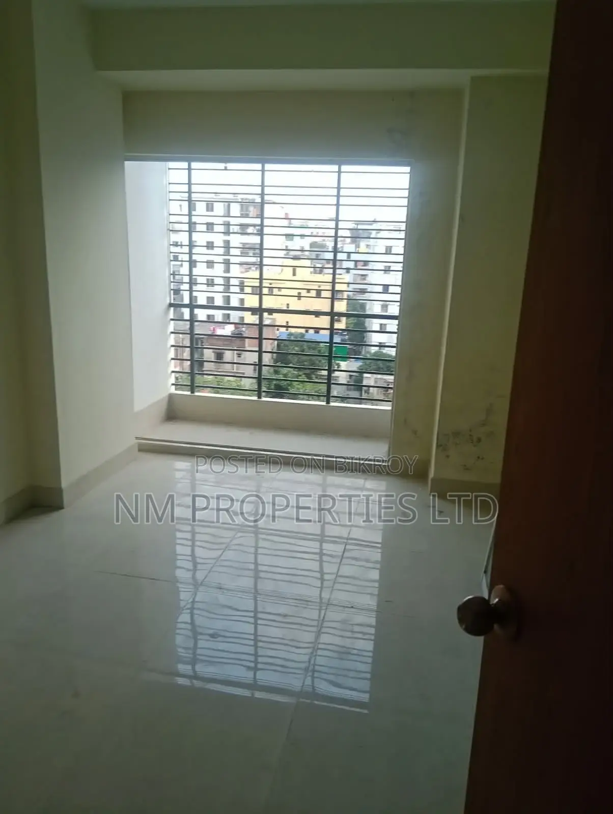 Furnished 3bdrm Apartment in Mirpur for Sale