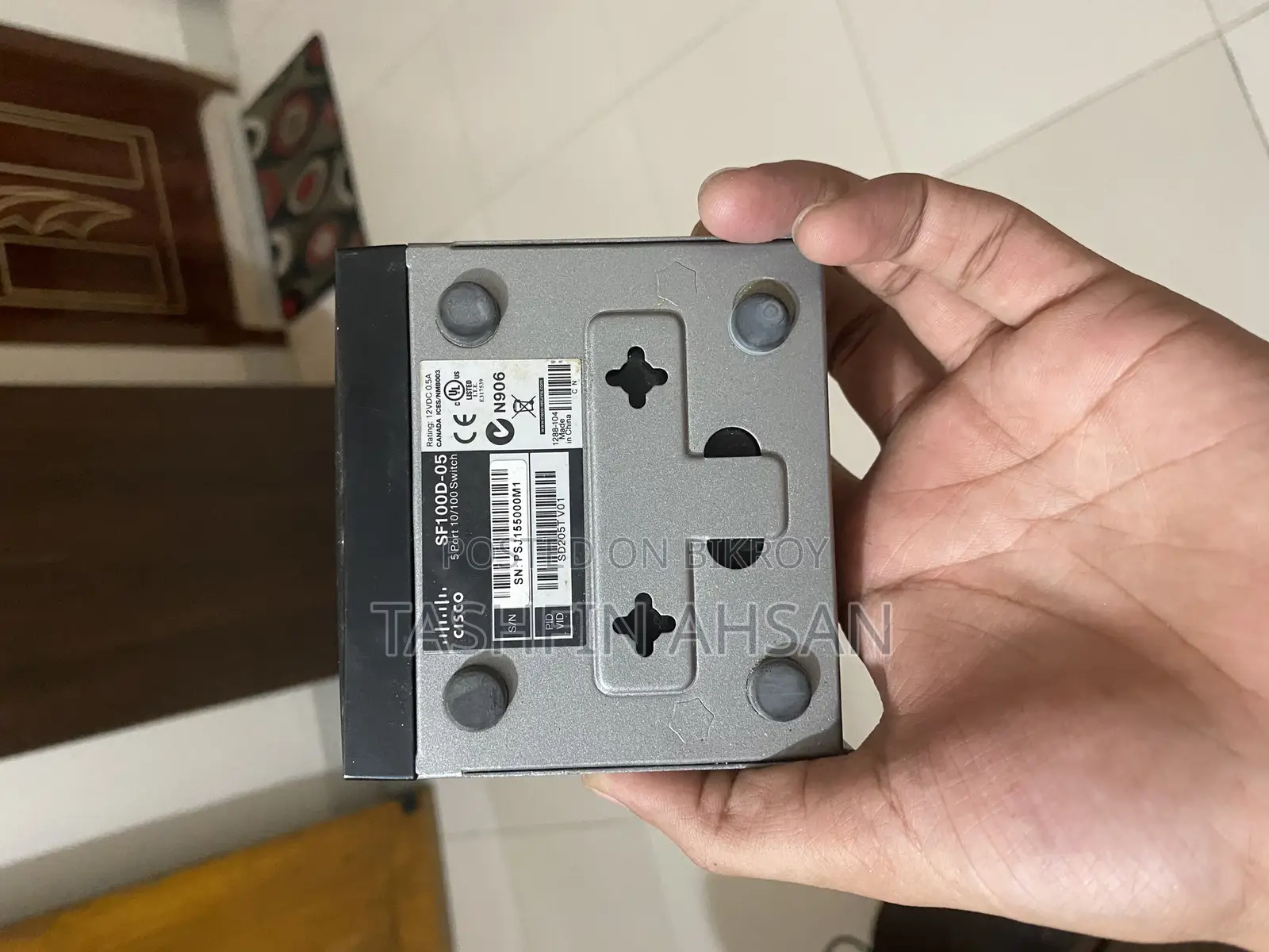 সিসকো স্মল বিজনেস ডেস্কটপ নেটওয়ার্ক সুইচ
