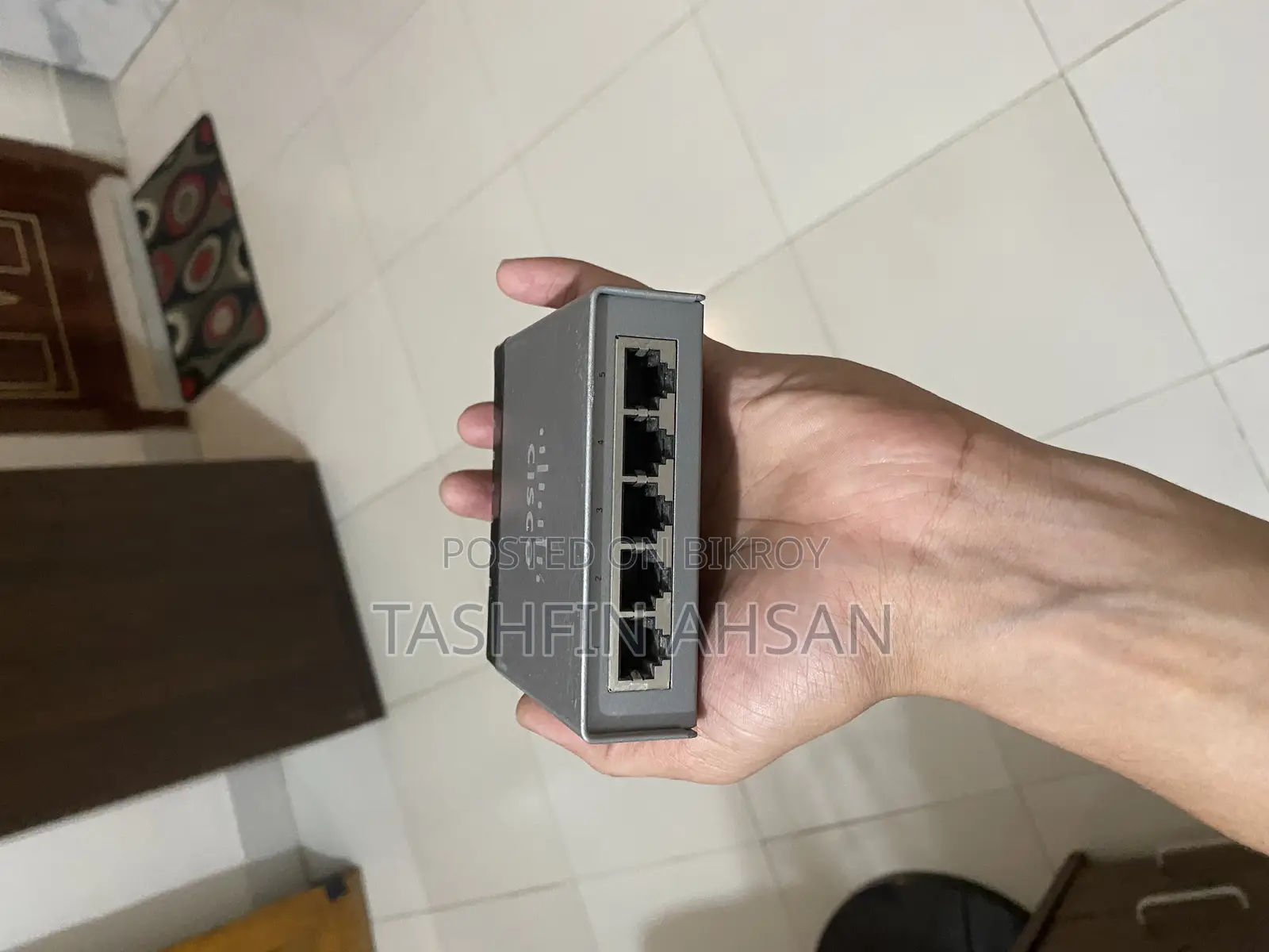 সিসকো স্মল বিজনেস ডেস্কটপ নেটওয়ার্ক সুইচ