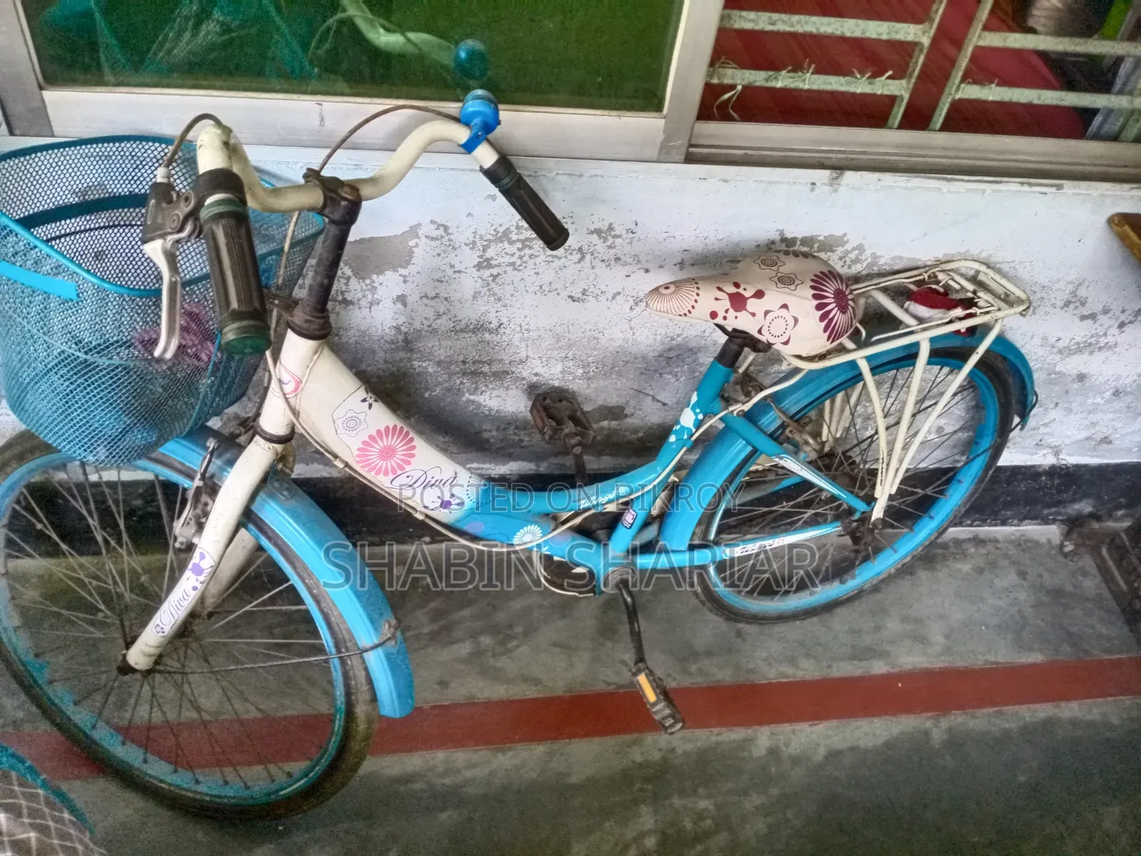 মেয়েদের বাইসাইকেল বিক্রয় হবে