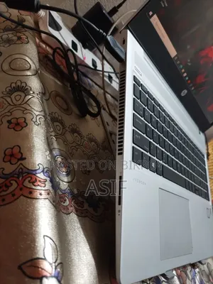 Laptop HP ProBook 450 G6 8GB Intel Core I5 HDD+SSD 1T