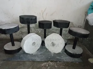 Dumble, Plate