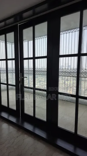 5-bedroom Duplex in Rangs, Gulshan for Rent