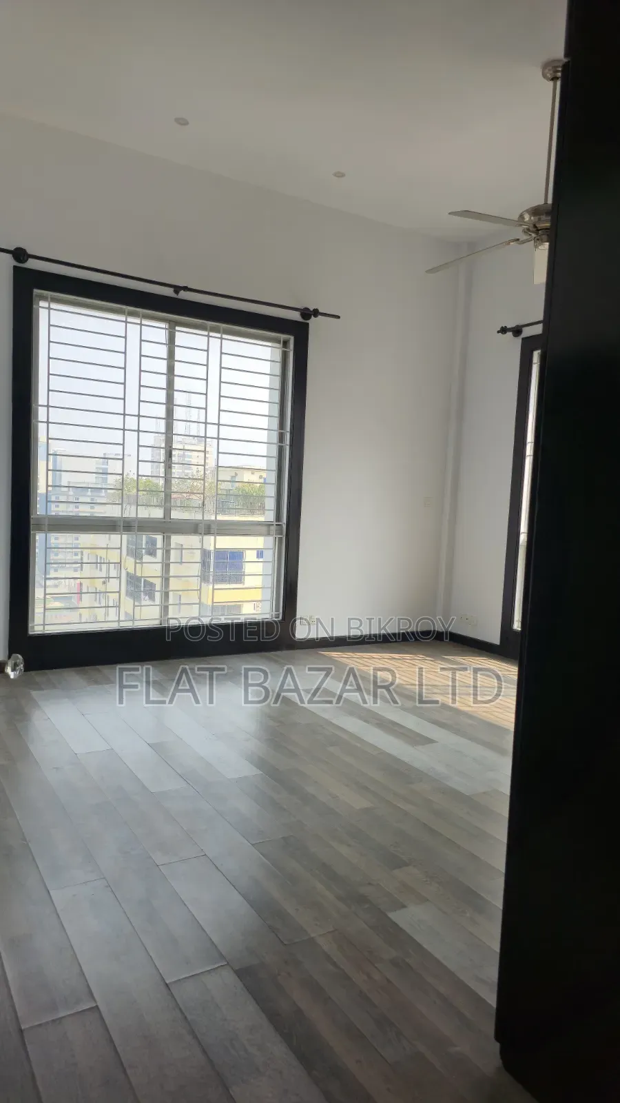 5-bedroom Duplex in Rangs, Gulshan for Rent