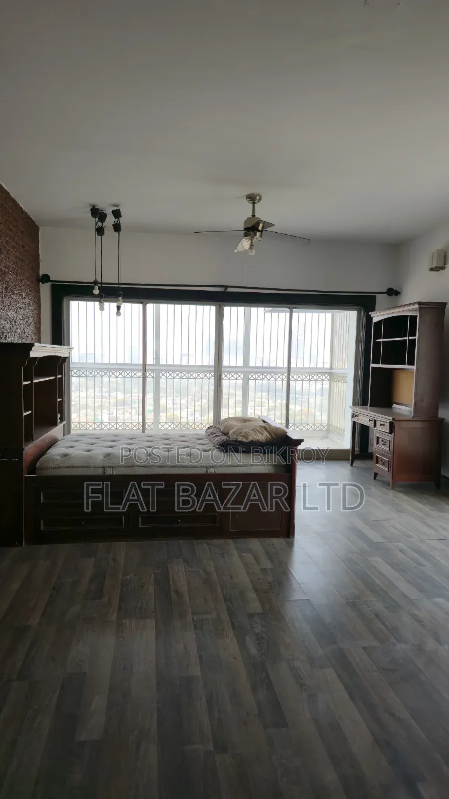 5-bedroom Duplex in Rangs, Gulshan for Rent