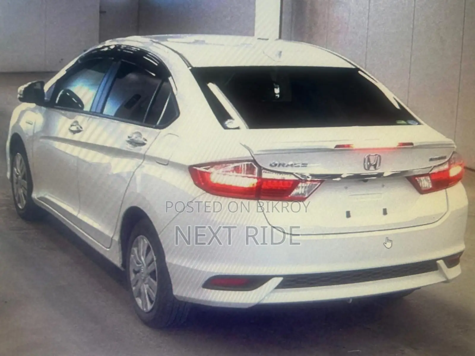 Honda Grace 2020 Pearl