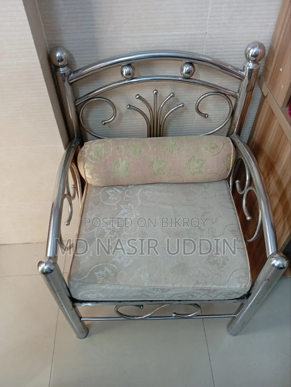 Used Steel Sofa Set in Good Condition