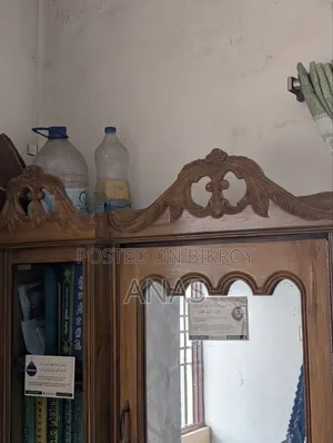 ড্রেসিনটেবিল