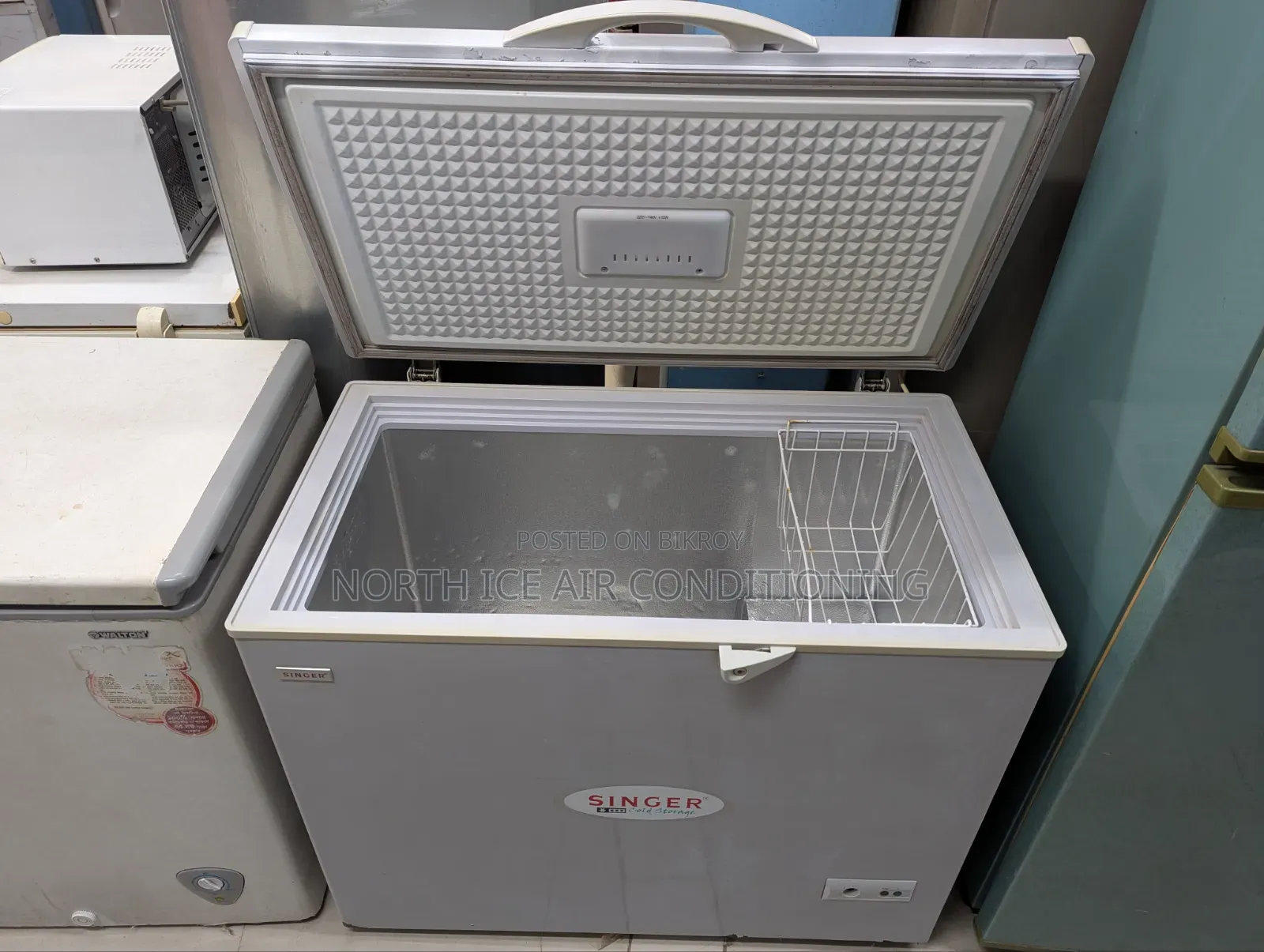 Singer Deep Freeze 205 Ltr.