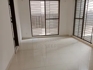 4-bedroom Apartment in Banani for Rent