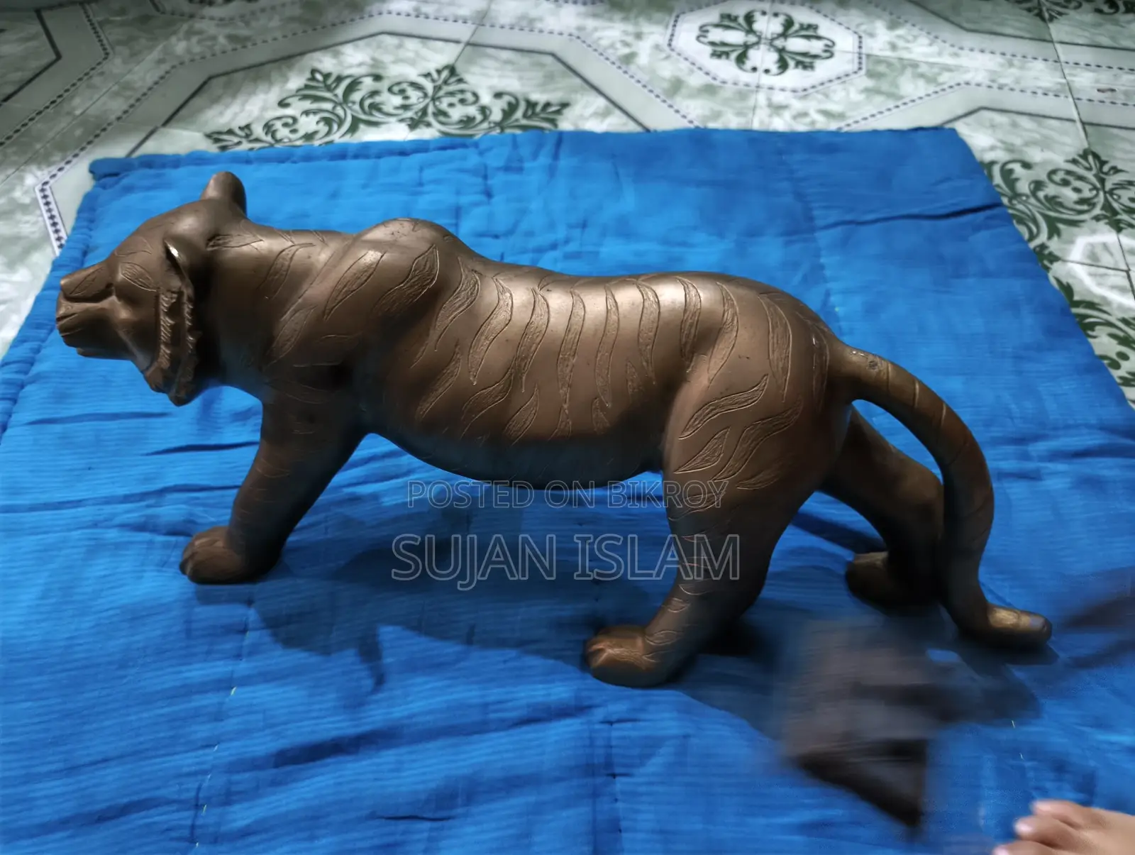 পুরাতন পিতলের বাঘের শোপিস | Antique Brass Tiger Showpiece