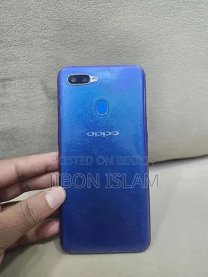 Oppo 32 GB Blue