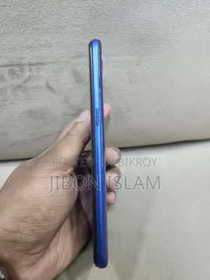 Oppo 32 GB Blue