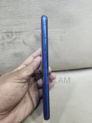 Oppo 32 GB Blue