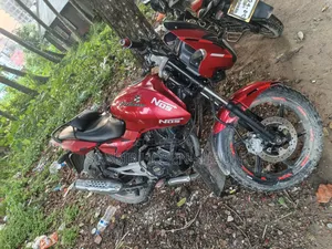 Bajaj Pulsar 150 2011 Red