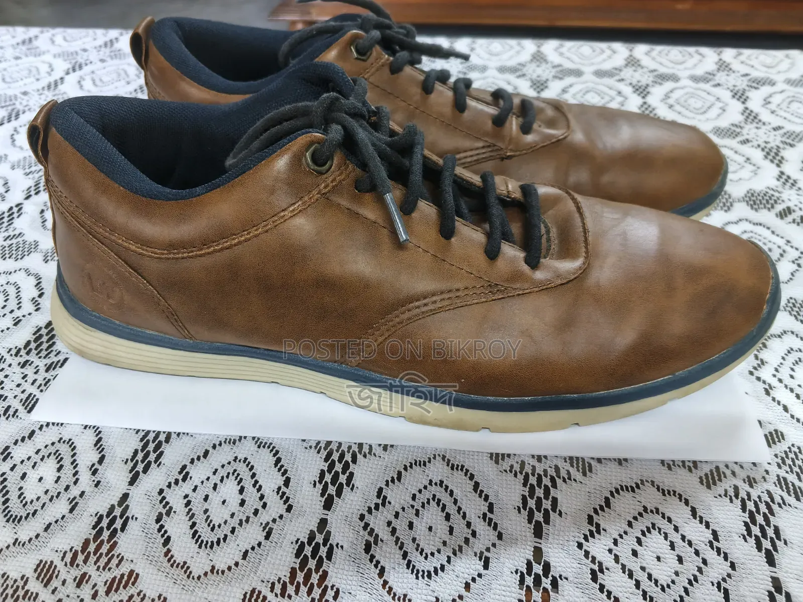 Bata Weinbrenner Size 42