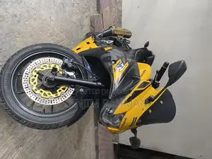 Suzuki GSX-R150 2022 Yellow