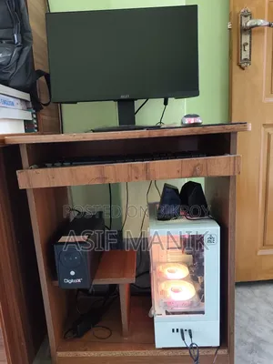 Desktop Computer MSI Model 16GB AMD Ryzen 5 SSD 512GB