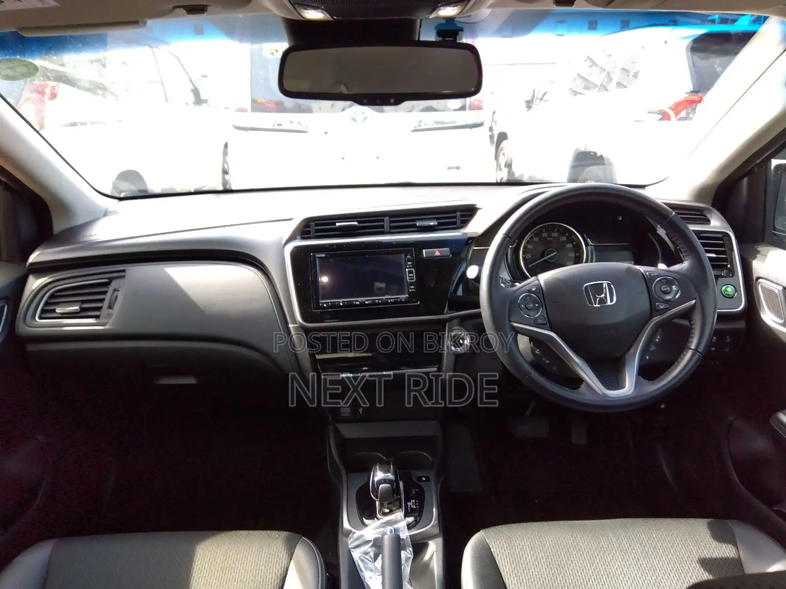 Honda Grace 2020 Pearl