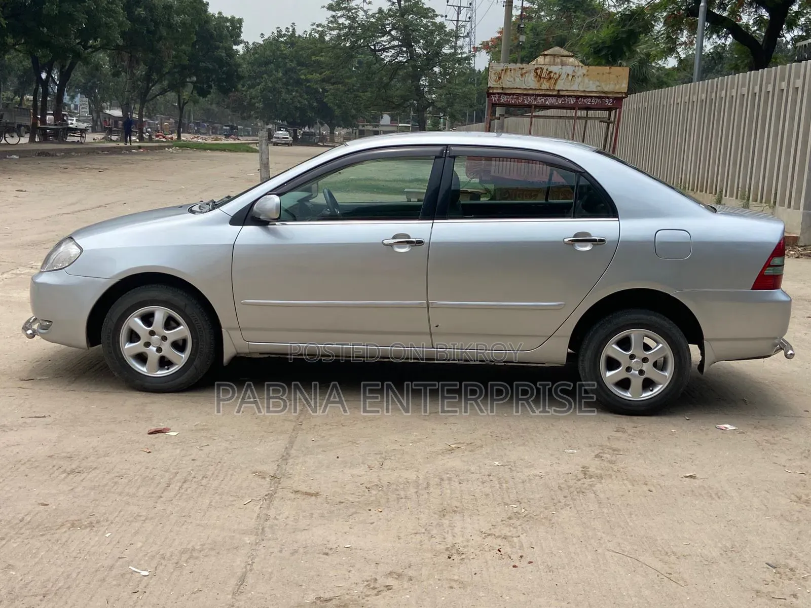 Toyota Corolla 2004 Silver