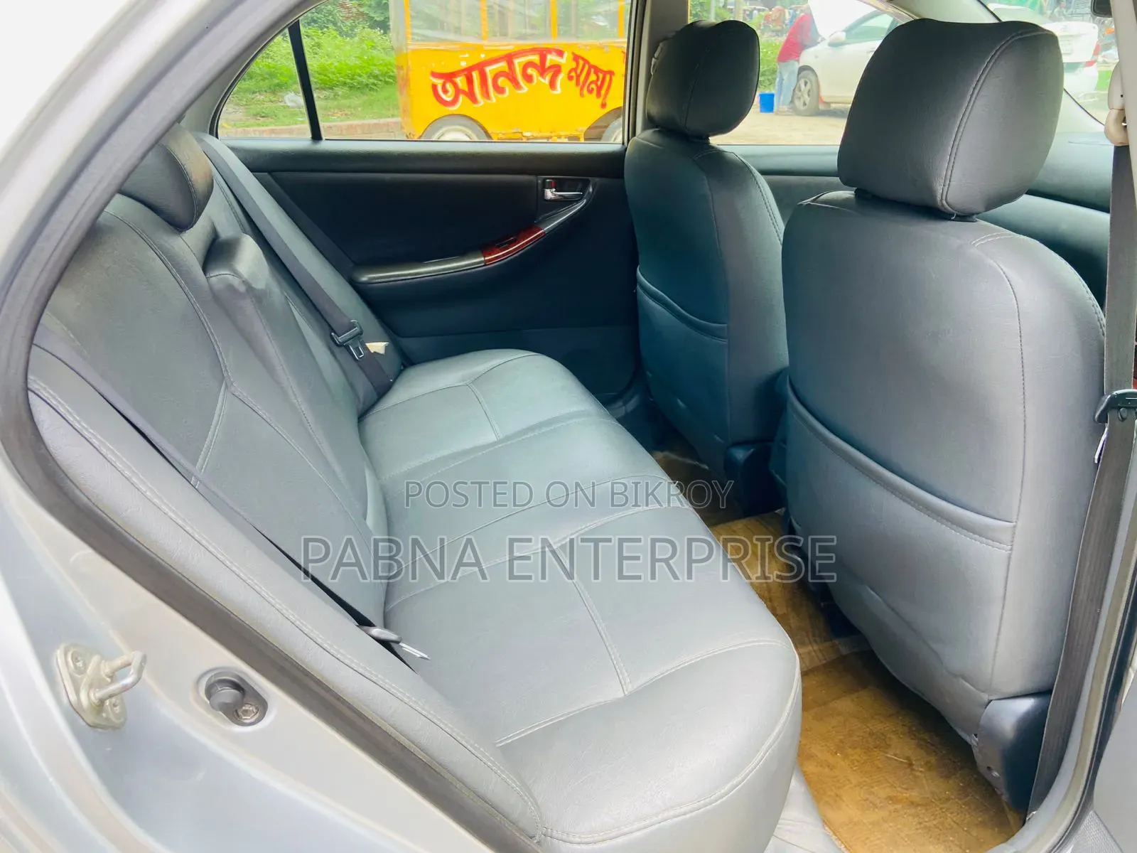 Toyota Corolla 2004 Silver