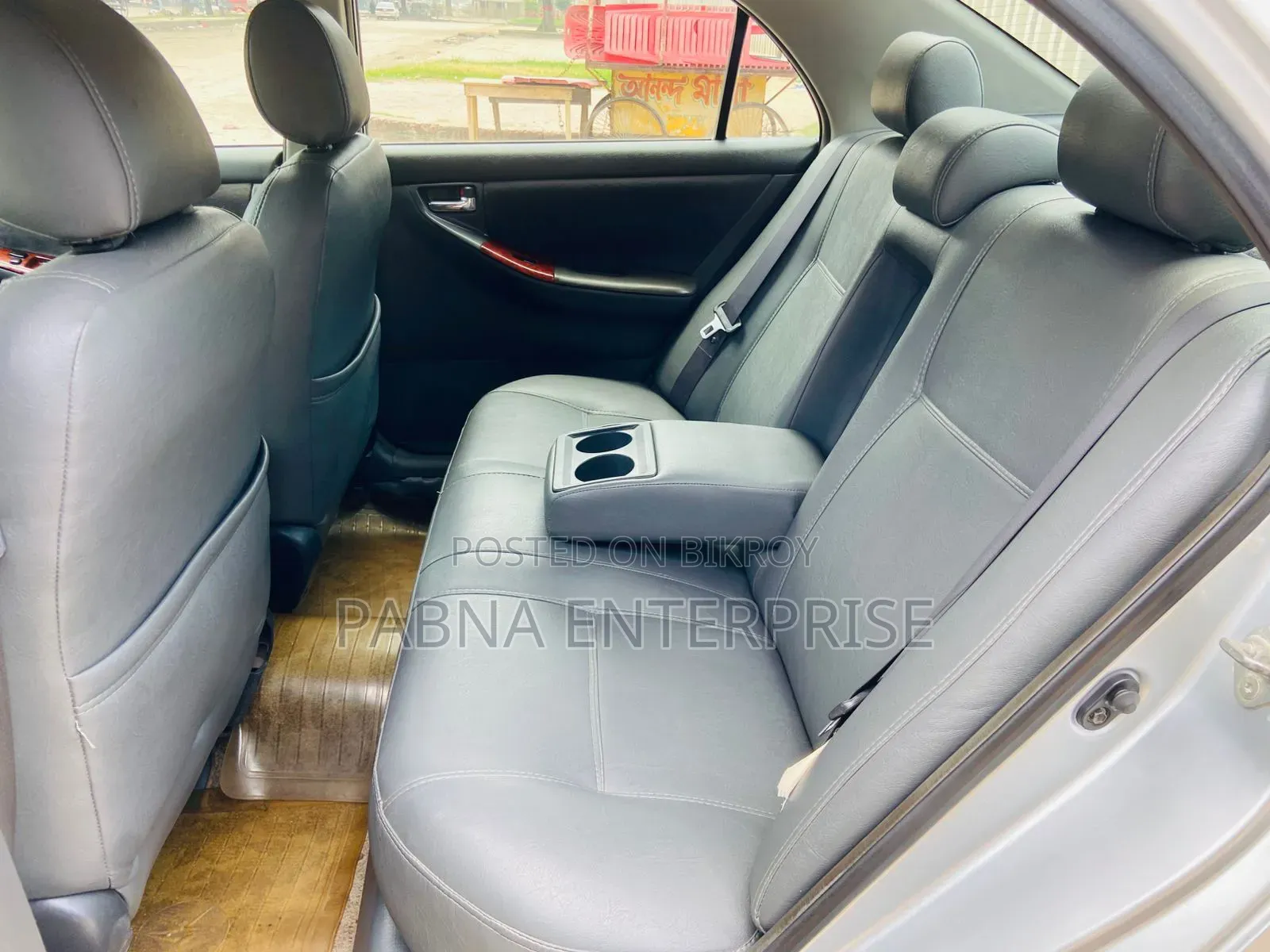 Toyota Corolla 2004 Silver