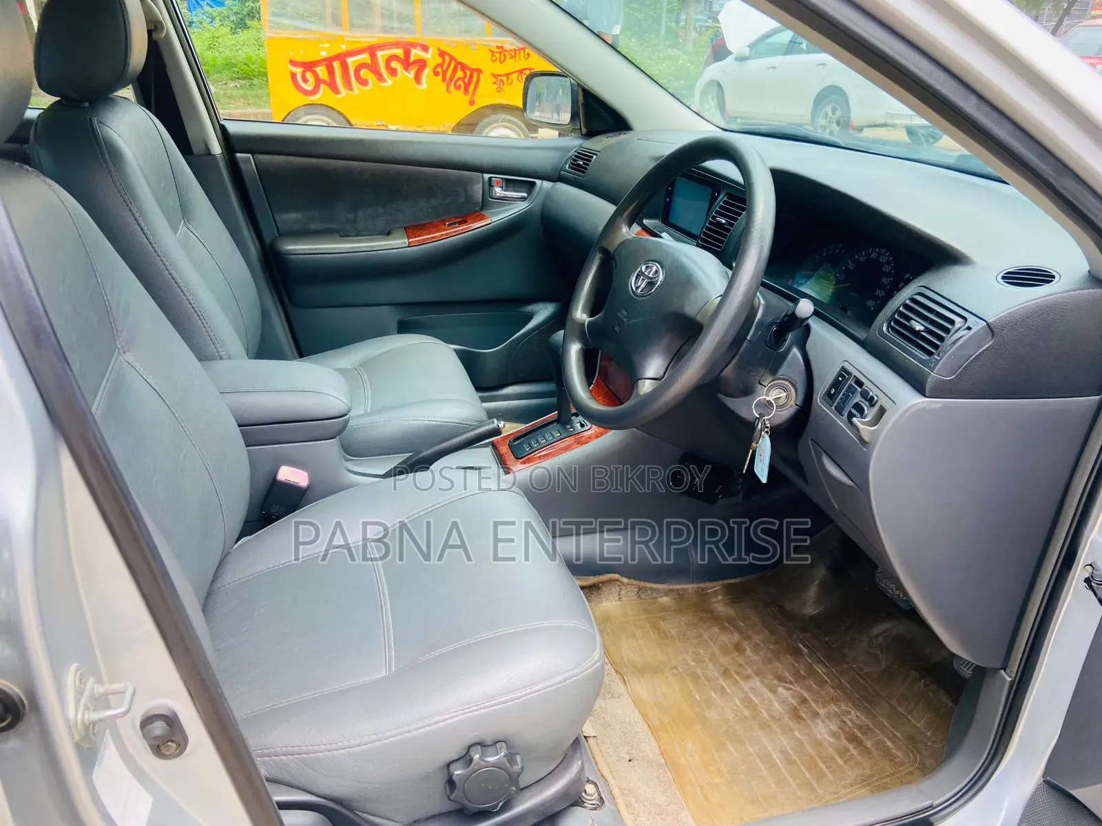 Toyota Corolla 2004 Silver