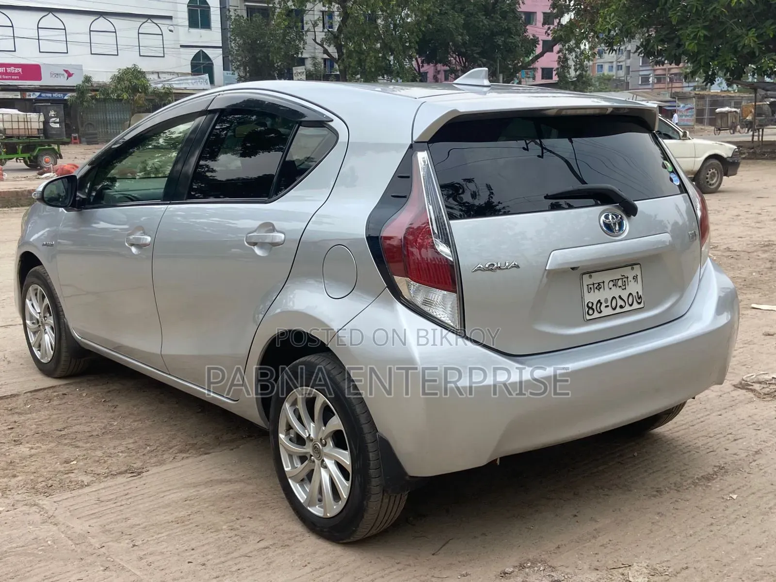 Toyota Aqua 2015 Silver