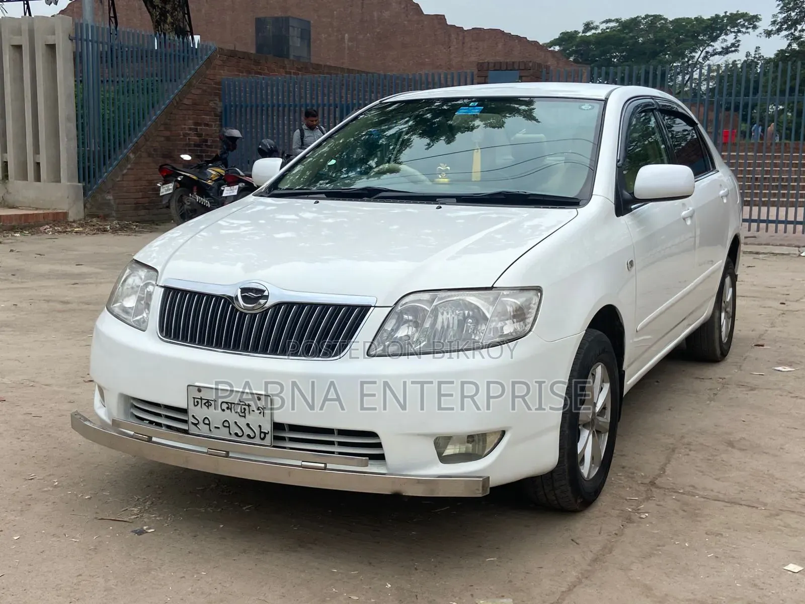 Toyota Corolla 2005 White