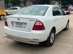 Toyota Corolla 2005 White