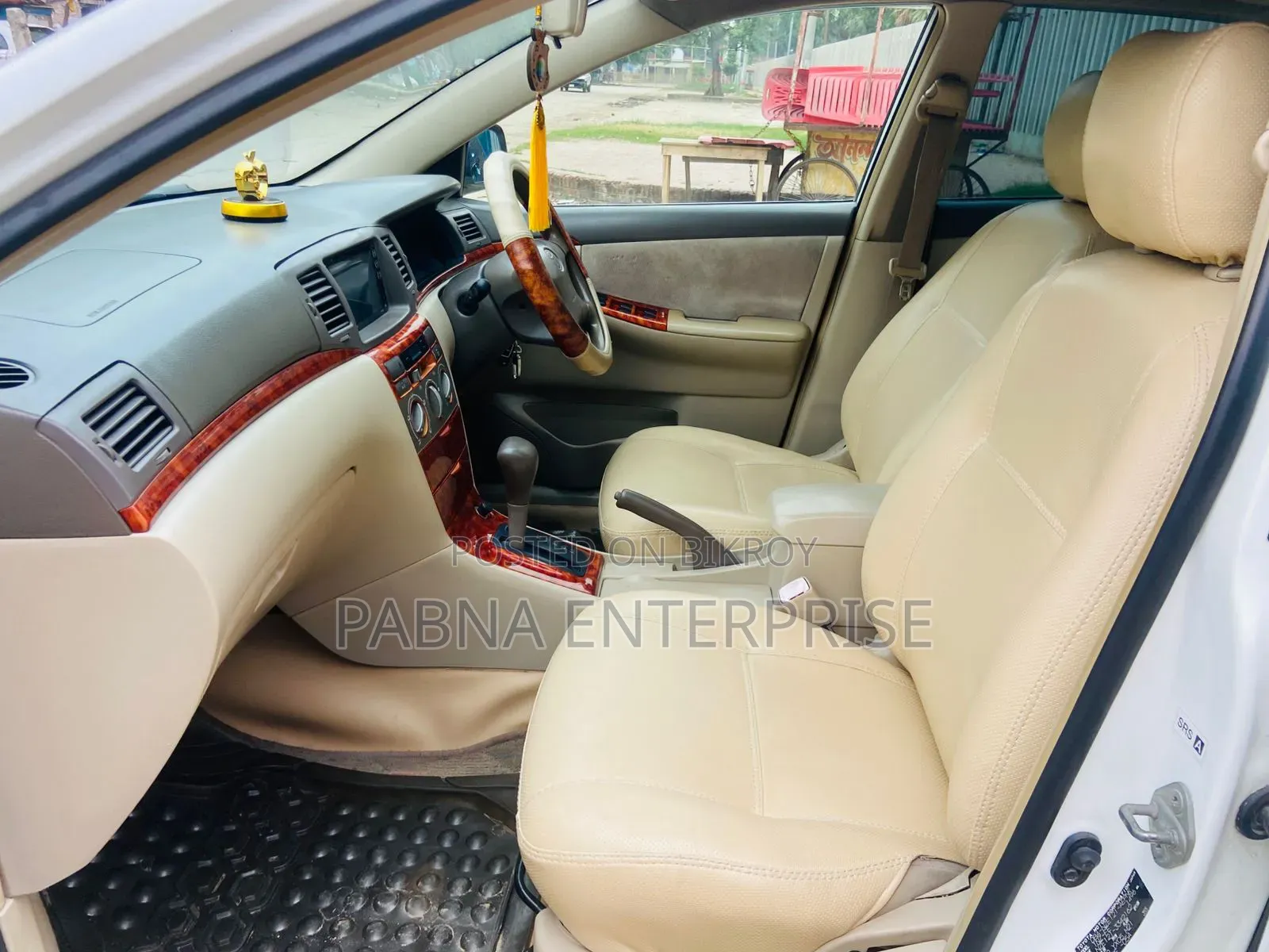 Toyota Corolla 2005 White