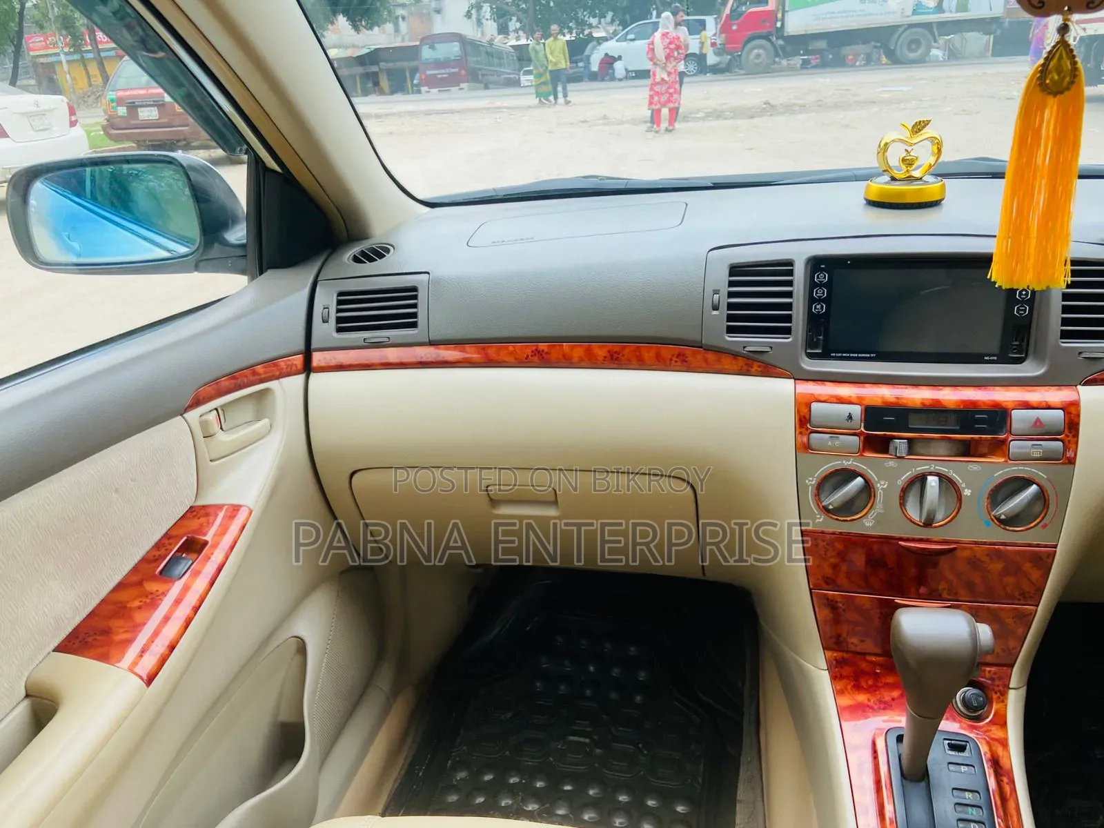 Toyota Corolla 2005 White