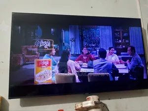 স্যামসং ৪৩" টিভি