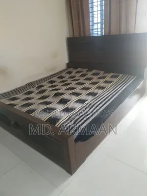 Big Bed (Almost New)