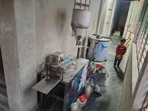 রোবো মেশিনওদইমেচিন