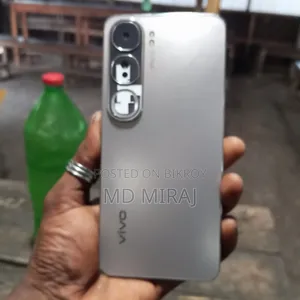 Vivo V40 Lite 4G 128 GB Silver