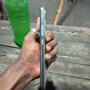 Vivo V40 Lite 4G 128 GB Silver