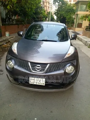 Nissan Juke SV Automatic 2011 Beige
