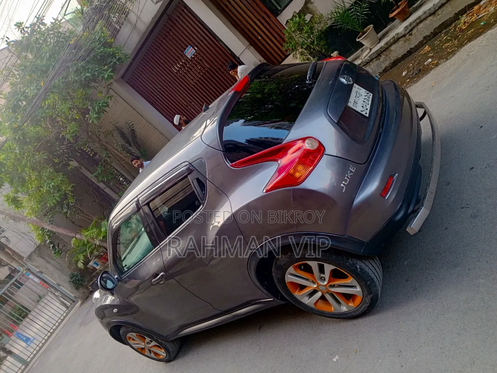Nissan Juke SV Automatic 2011 Beige