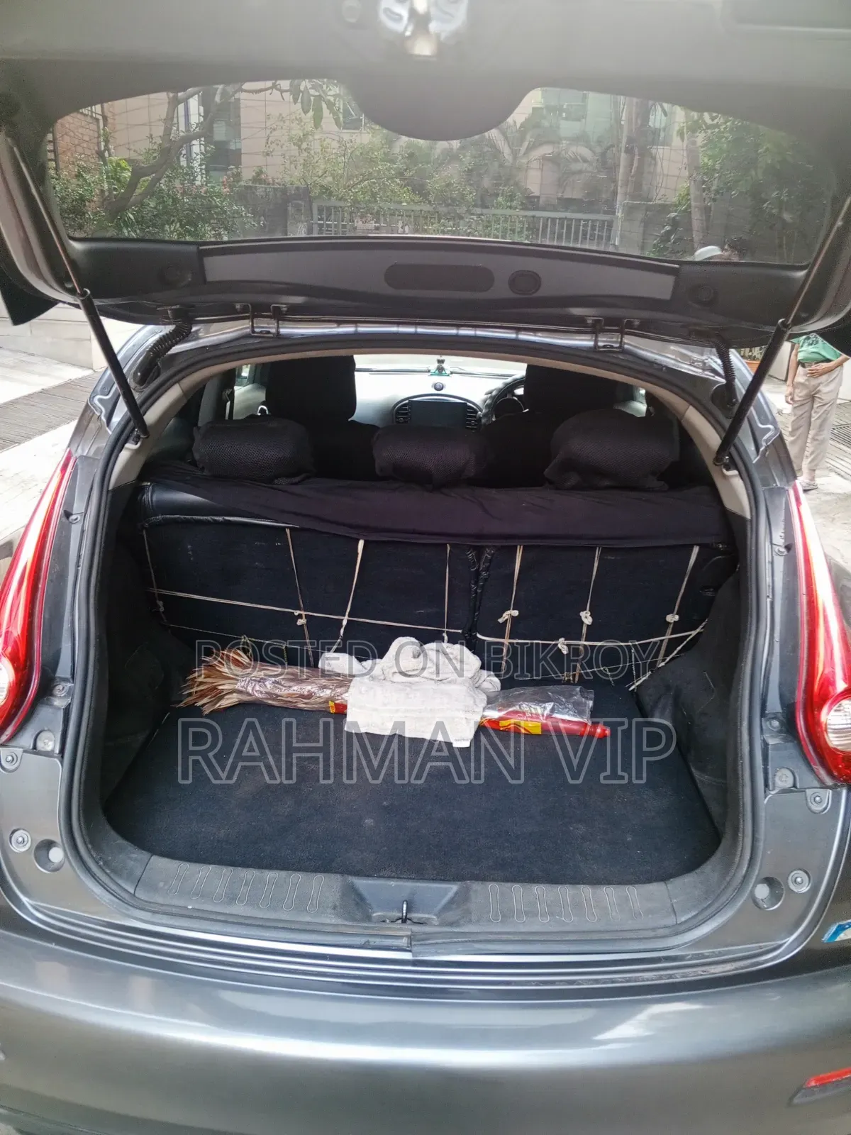 Nissan Juke SV Automatic 2011 Beige